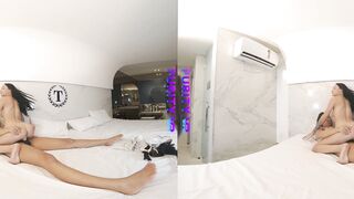 PURITYVR Horny lesbians Kelly and Luana