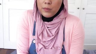 My stepniece Julz Gotti is all grown up and ready to suck my fat cock
