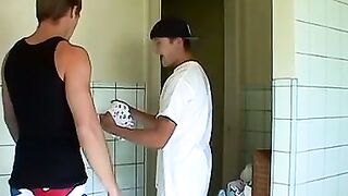 Kelly Cooper and Grant Hiller are trying out sexy undies