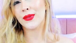 Blonde Chick Toys Her Pink Pussy Hard