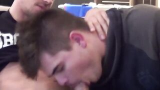 Horny twink receiving a facial after an intense fuck