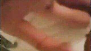 Amateur Asian Couple's Hardcore Sex Tape