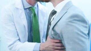 Doctor Franky Fox drilled doggystyle after blowing patient