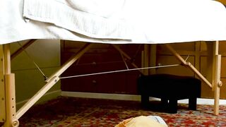 Kyle Michaels gets his hole eaten and drilled by masseur Brody Kayman