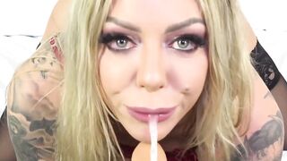 Sensual Eurobabe Karma Rx solo pussy plays with dildo
