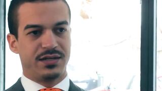 Suit hunk Jonathan Miranda bangs art dealer after rimming