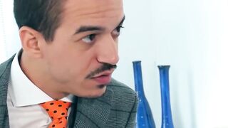 Suit hunk Jonathan Miranda bangs art dealer after rimming