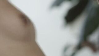 Skinny TS chick Zariah Aura analed by hard bigdick