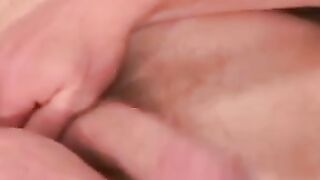 Athletic mature amateur masturbates on camera solo and cums