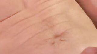 Athletic mature amateur masturbates on camera solo and cums