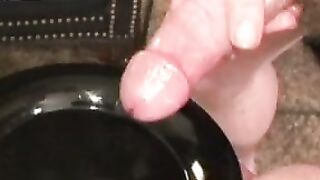 Tattooed slim amateur masturbates solo and cums on plate