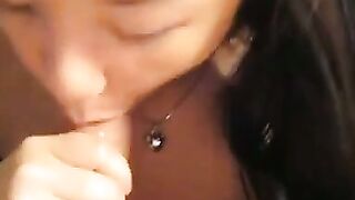 Pretty Asian Amateur Enthusiastically Blows her Man