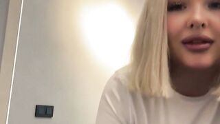 Stepsister made me fuck her and I cum in her pussy