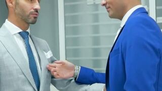 Office hunk Robbie Rojo blows his boss before hard drilling