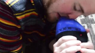 Feet licking and toe sucking with a dude going down on bear