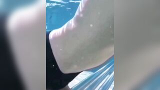 Moisa Robert was on a trip to the pool outside, outdoors, so he asked for an aquatic