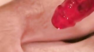 Tattooed amateur dude masturbates and anal plays solo