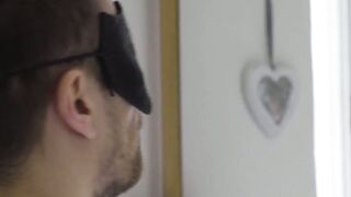 Amateur model Harry Parkers solo jerking after nice shower
