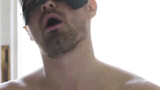 Amateur model Harry Parkers solo jerking after nice shower