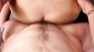 B adolescente Tennessee Hun Andrew Miller Eats AHole For 1st Time!