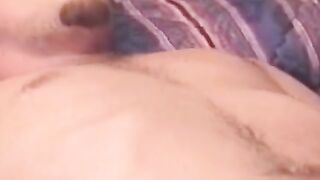 American amateur with a goatee jerking off with power