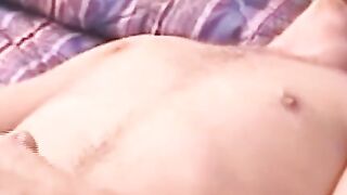 American amateur with a goatee jerking off with power