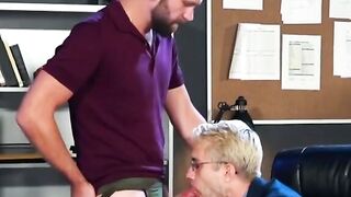 Raging Orgasm Stunning Gay Primalist Pounds Raw before Fist Frenzy