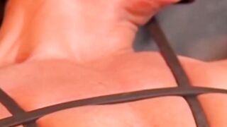 B أدخرج edoned Strapless Captivity