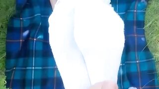 UNBELIEVABLE BIG ASS BEAUTY GETS NAILED IN THE WILDERNESS!!!