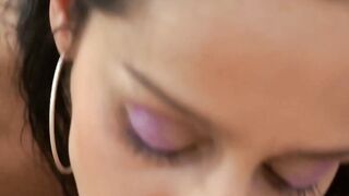 BAZZING FOR HER STEPSON  MotherDaughter LEWD EXCHANGE