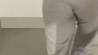 EXPOSING THE BIGULF  CELEBRITY LOLOPIP MARK PIRSON GETS LOST IN STAIRWELL OF PASSION!