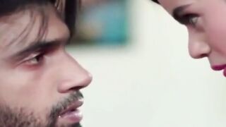 Chaandni Badal Giya Woh Lehrado Se Bhi Zyada Intezaar!