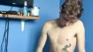 UNBELIEVABLE TWINK ACTION!!! Lewis Brown Licks His Pudding and Fcks Himself with a Massive Dildo