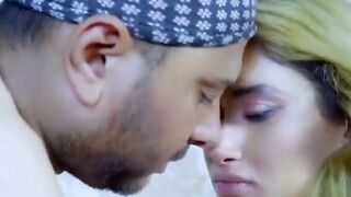 THE UN Buyers SEX Pýt.ForEach MATCH MADE IN HEAVEN Sweety Bhabhi Ki Rang Rasia With Husbands Friend