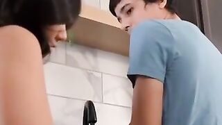 STEPBROTHERS UNBELIEVABLY MASSIVE COCK WILL LEAVE YOU SPEECHLESS! S37E2