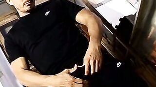Homo destroys his asshole with giant black dildo and pees
