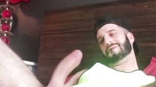 UNLEASH THE BEAST Insatiable Bearded Muscle God JUICES DOWN MASSIVE DICK, SCREAMS IN ECSTASY!