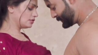 Dusron Ke Dulhe Rote Hue,Ek Pagal Patni Ne Ek Balyakoo Sautan Ke Dulhe Ka Mulakat,Ab Use Dulhe Ka Hull Daal Kare Hain