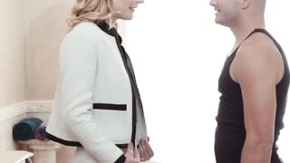 BLOW THE ROOF OFF WITH MONA WALES  NATHAN BRONSONS SIZZLING SEX SPECTACLE!