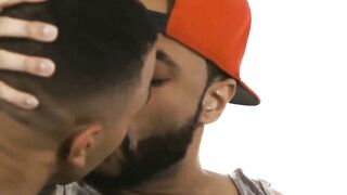 MINDBLOWING ANAL DESTRUCTION! Zario Travezz Takes a constitutional from Jaxx Maxim