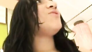 BLENDING BORDERS Raissa Sampaio UNLEASHES HER INNER WILD THING IN XXX CAM EXTRAVAGANZA!