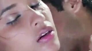 INDIAN DOCTORS SECRET TREATMENTPatient Gets WHOLE Lot More Than Just Medicine! Exclusive Shower Sex and Romantic Encounter!