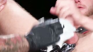 MUTHAFUCKA, BRAIN BONDS IS GETTING PISSED ON BY INKED DADDY DREW SEBASTIANS MASSIVE BEHIND AND HE CANT GET ENOUGH!!!