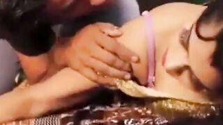 Ghar Ke Naukar Ne Akeli Sexy Malakin Ki Chudaee kari Bedaroom Mein