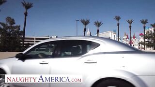 Erotic America - Diana Grace likes to performance her hubby