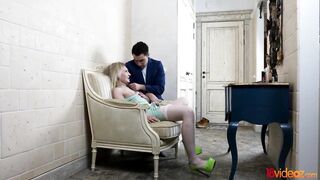 18videoz - Teeny Lizi Smoke fucked and messy cumspray