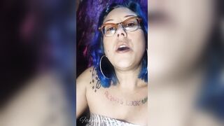 Blue Hair Goddess Dangles Cig