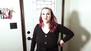 Long hooters milf Vickie can't pay her mechanic bill, so