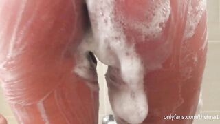 Performance of huge hooters into bath tub game. Mutual masturbation amateure