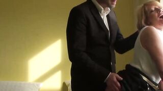 UNLEASH THE BEAST Insatiable Mature Slut Amy Craves Brutal Gangbang by 5 HUGE COCKS!
